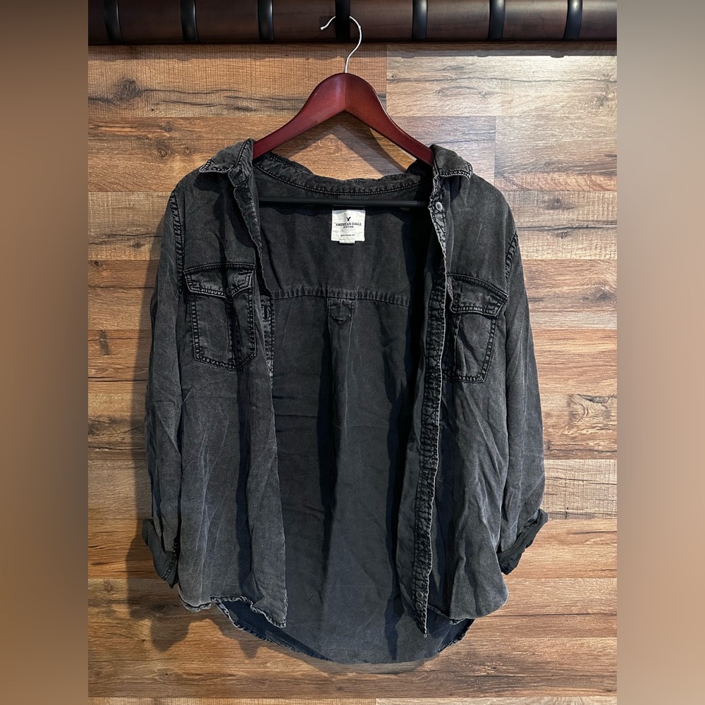 American Eagle Outfitters Black Boyfriend Fit Shirt